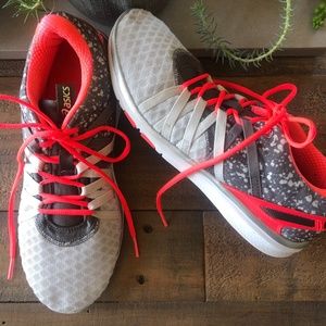 Asics Cross Trainer Sneakers